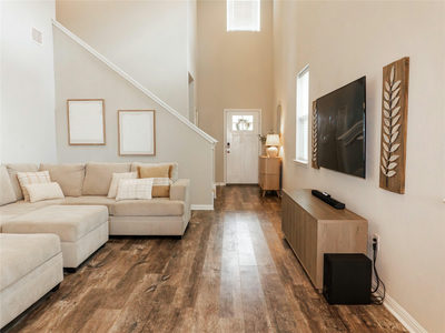 317 Frederick Dr — photo 5