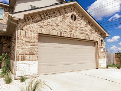 317 Frederick Dr — photo 4