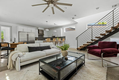1182 Oakgrove Ave #A — photo 2