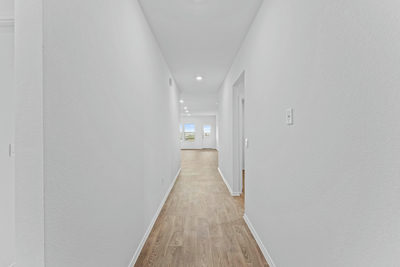 143 Balmorehea St — photo 2