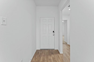 143 Balmorehea St — photo 3