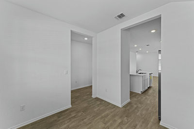 203 Balmorehea St — photo 5