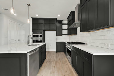 8516 Red Bottle Brush Rd — photo 4