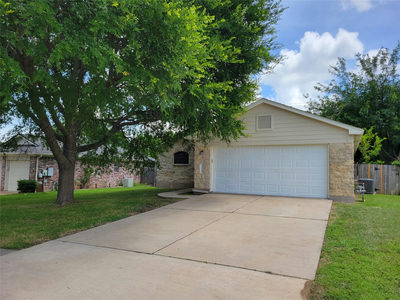 2328 Friarcreek Loop — photo 3