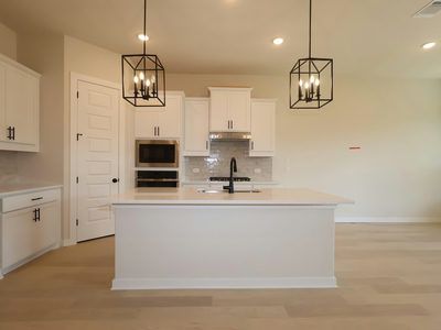 160 Champ Ave — photo 4