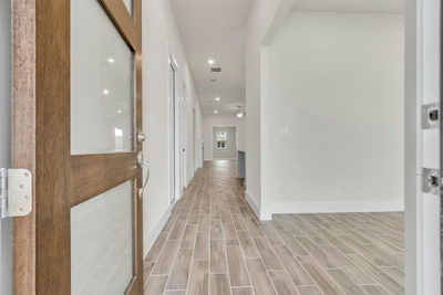 8502 Red Bottle Brush Rd — photo 3