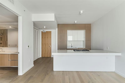 313 W 17th St #1202 — photo 4