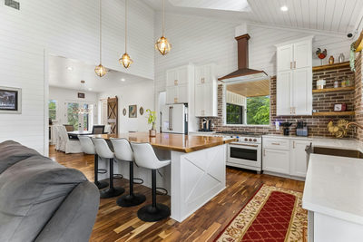 143 W Tanglebriar Ct — photo 5