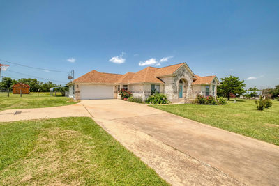 341 Brown Rd — photo 3