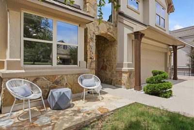 8409 Evelina Trl — photo 2
