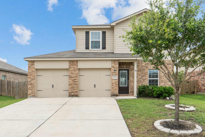 1579 Violet Ln — photo 2