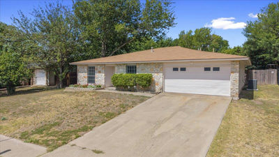 8200 Furness Dr — photo 3