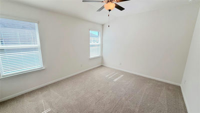 687 Clarissa St — photo 3