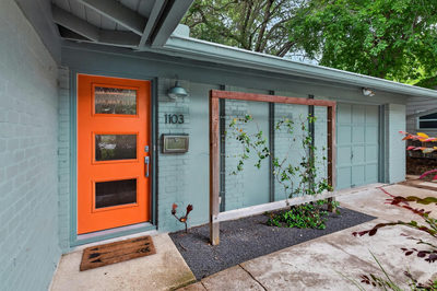 1103 Chesapeake Dr — photo 2
