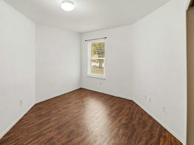 17912 Honey Locust Ln — photo 4