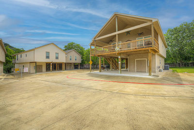 186 River Villas Ct — photo 5