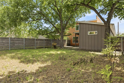 1210 Stobaugh St #B — photo 2