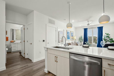 6324 N Lamar Blvd #212 — photo 4