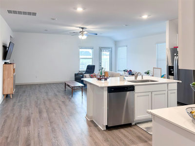 111 Sweetwater Creek Ln — photo 4