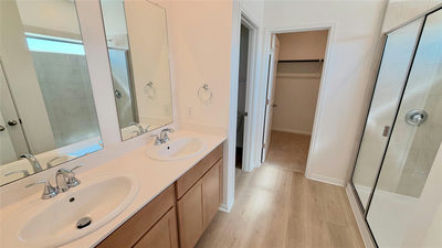 679 Clarissa St — photo 4