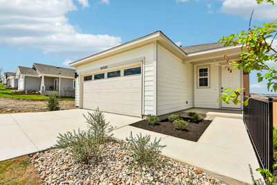 12000 Ellena Cv — photo 4