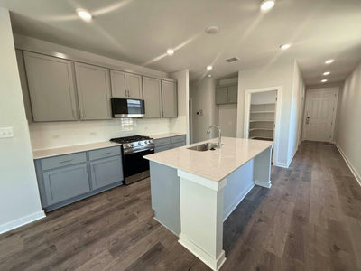 11909 Murano Dr — photo 4