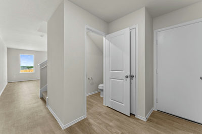 119 Howard Dr — photo 2