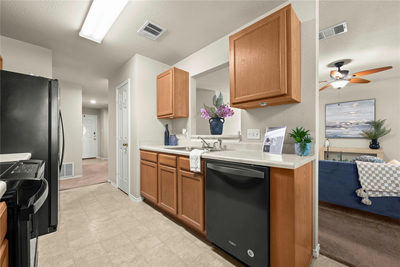 303 Liberty St — photo 4