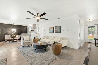 6607 Starstreak Dr — photo 2