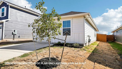 186 ORANGE FLAME Blvd — photo 2