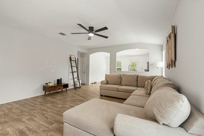 340 Feathergrass Dr — photo 4
