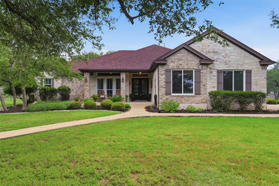 107 W Majestic Oak Ln — photo 2
