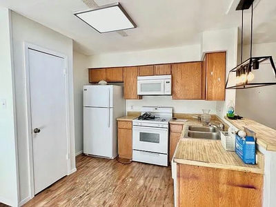 801 Bracewood Cir — photo 5
