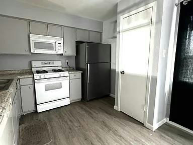 801 Bracewood Cir — photo 2