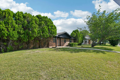 1204 Southwalk St — photo 3