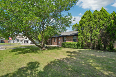 1204 Southwalk St — photo 2