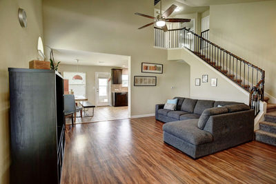 410 S Hunting Lodge Ln — photo 3