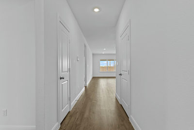137 Union Pacific Dr — photo 3
