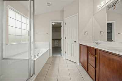 11304 Staked Plains Dr — photo 4