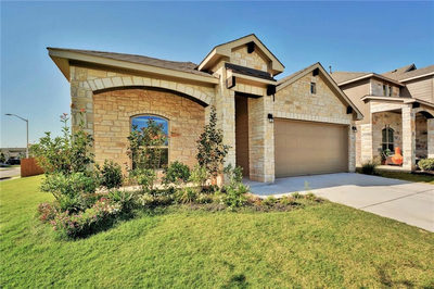 604 Flag Ln — photo 3
