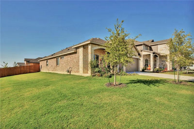 604 Flag Ln — photo 2