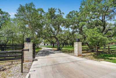 400 Creekside Dr — photo 2