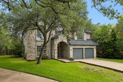 10400 Orourk Ln — photo 2
