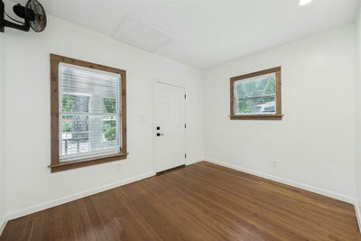 2513 E Cesar Chavez St — photo 3