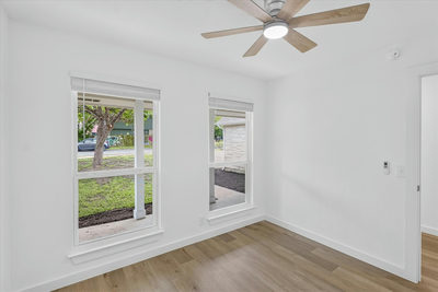 6702 Roseborough Dr — photo 4