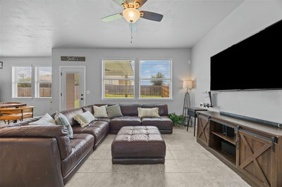 230 Eagle Brook Ln — photo 4