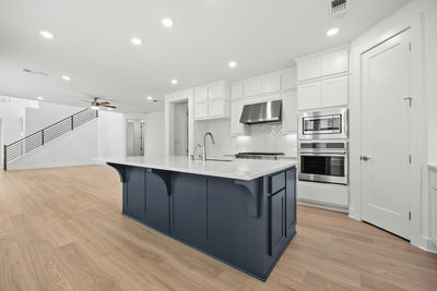 616 High Summit Dr — photo 2