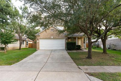 259 Clarence Ct — photo 2