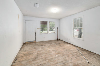 3007 Michoacan Dr — photo 4
