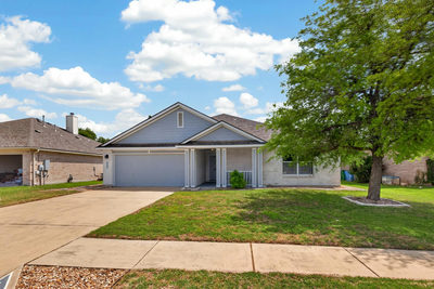 1504 Cora Marie Dr — photo 3